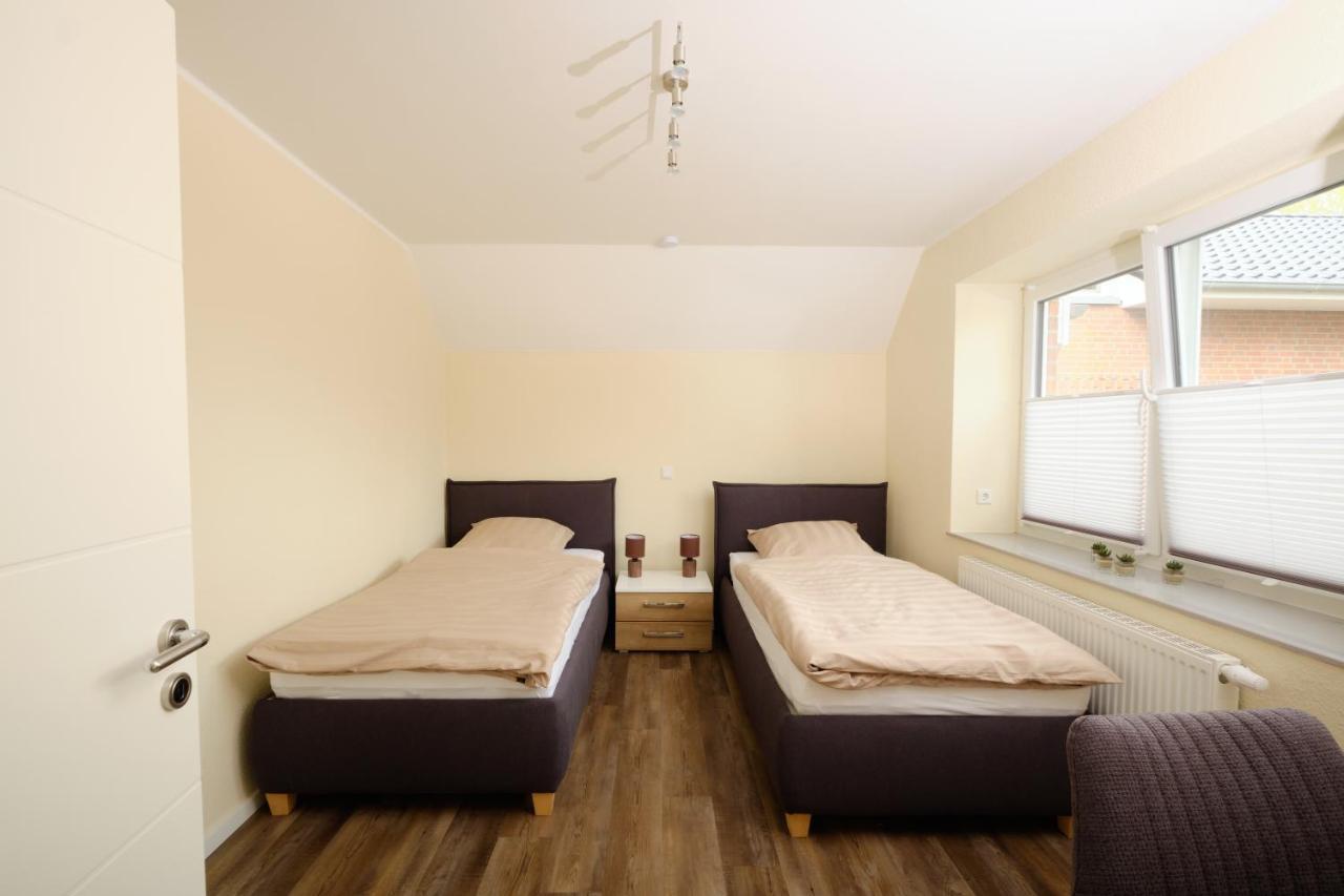 Ferienwohnung Schwarting Wiefelstede Exteriör bild